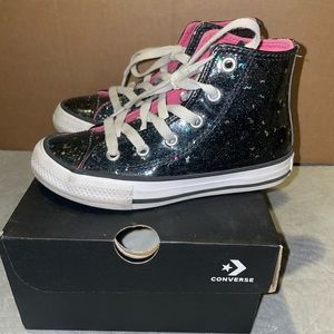 Black and pink sparkle kids converse! Size 11!